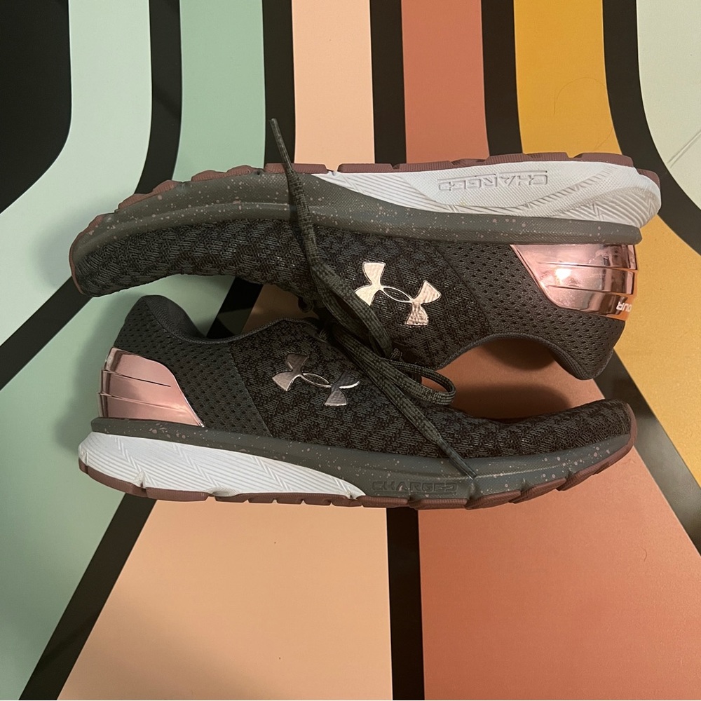 Women’s Under Armour Sneakers, Gray and Rose Gold,  Size 7